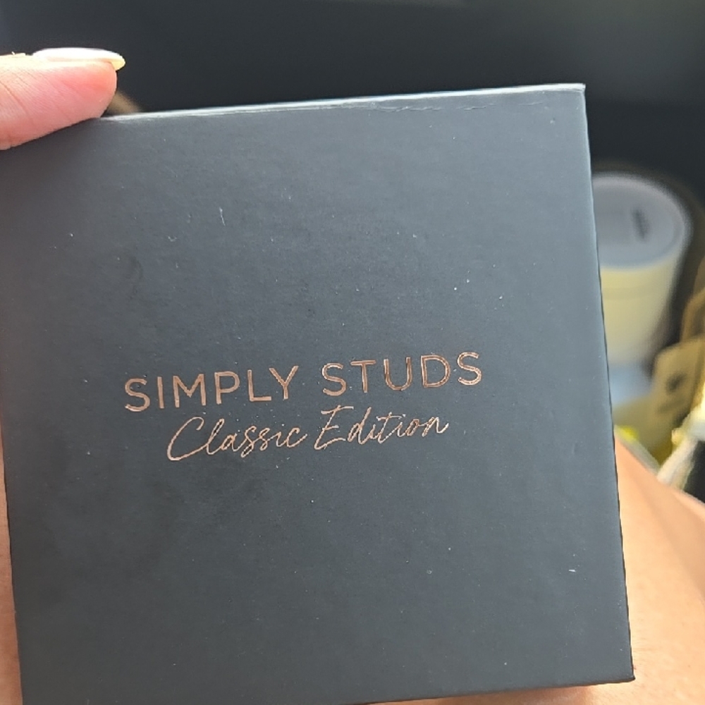 Simply Studs Classic Edition Gold Earrings - Picture 3 of 4